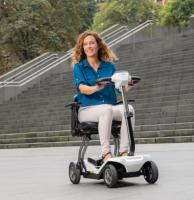 La I-Luna es la scooter plegable automticamente