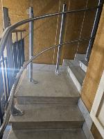 PLATAFORMA SALVAESCALERAS DE PIE PRECIO Y AYUDAS